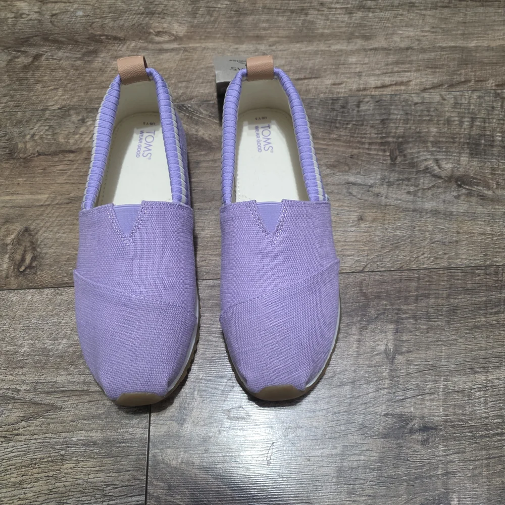 TOMS  Purple Slip-On Shoes Youth Girls 5Y